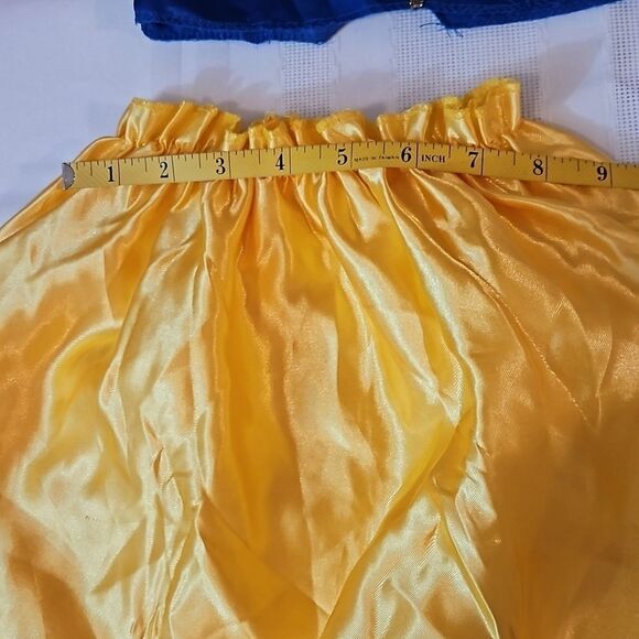 Disney's Snow White Child's Costume size 4-6x - Picture 10 of 11
